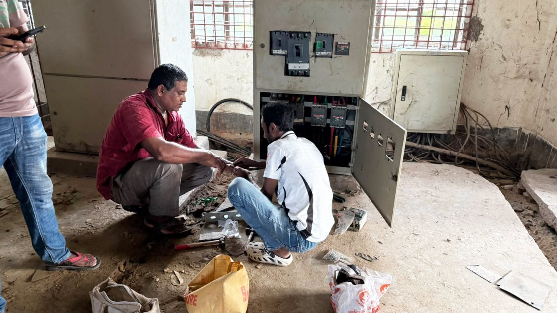 ফেনী হাসপাতালে বিদ্যুতের যন্ত্রাংশ চুরি, রোগীরা ভোগান্তিতে