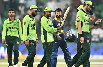 শ্রীলঙ্কার ফাইনালে ওঠা: পাকিস্তানকে ৮ উইকেটে হারাল