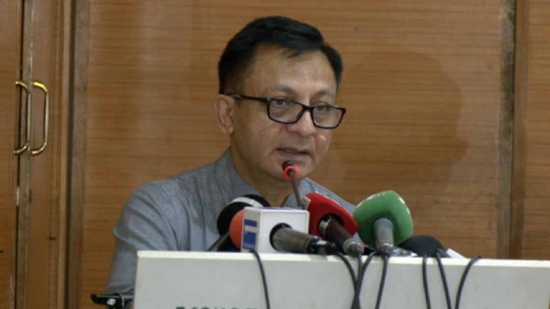 ভোজ্য তেলের দাম বাড়ানোর পরিকল্পনা নেই: বাণিজ্যমন্ত্রী
