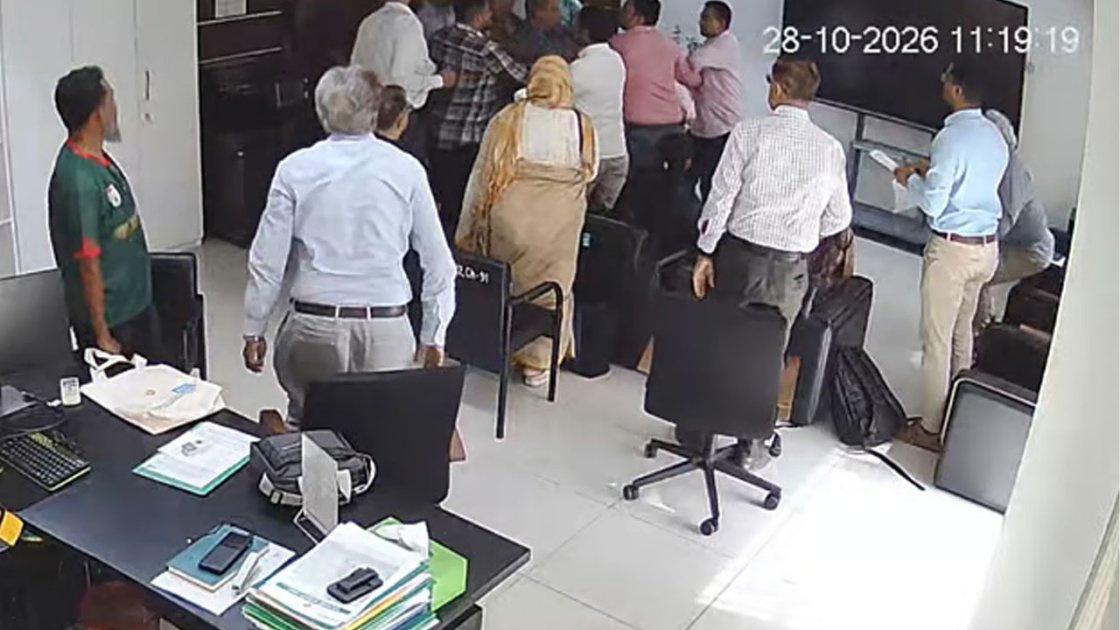 আইইডিসিআর পরিচালকের ওপর হামলা, ড্যাব সদস্যপদ স্থগিত