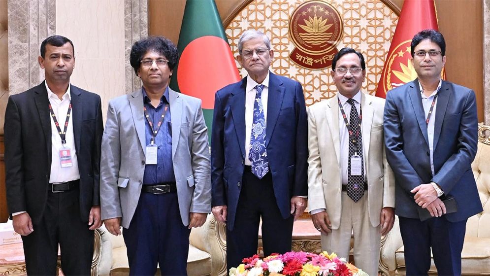 রাষ্ট্রপতির আহ্বান: বিশ্ববিদ্যালয়গুলোকে উদ্যোক্তা তৈরিতে ভূমিকা রাখতে হবে
