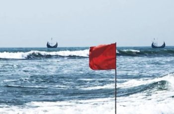৪ সমুদ্রবন্দর থেকে ৩ নম্বর সতর্ক সংকেত উঠলো