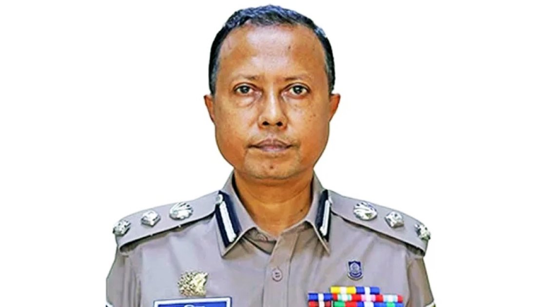 ডিজে পার্টি ও মাদকসেবনের অভিযোগে অতিরিক্ত ডিআইজি বরখাস্ত