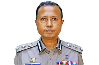 ডিজে পার্টি ও মাদকসেবনের অভিযোগে অতিরিক্ত ডিআইজি বরখাস্ত